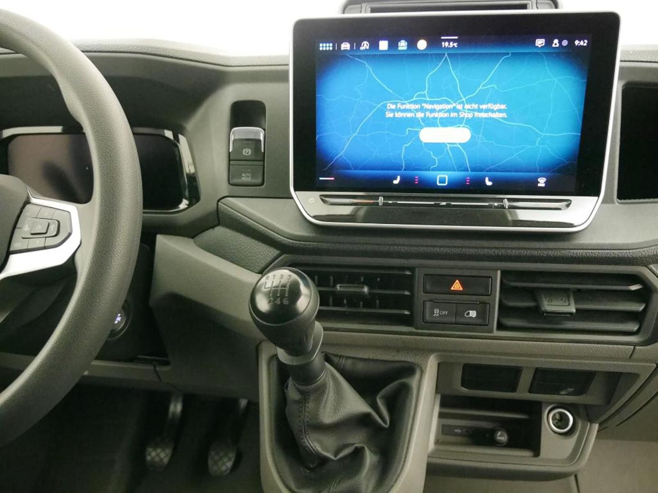 Volkswagen Crafter Kasten 35 L4H3 KAMERA KLIMA SITZHZ DAB - Цельнометаллический фургон: фото 3 Volkswagen Crafter Kasten 35 L4H3 KAMERA KLIMA SITZHZ DAB - Цельнометаллический фургон: фото 3