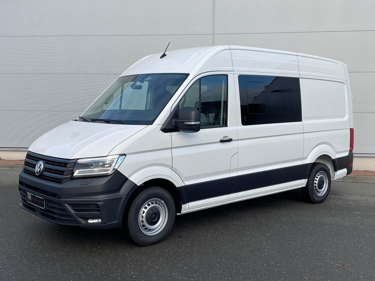 Volkswagen Crafter MIXTO 35 L3H3 Autom NAV SITZH ACC 5SITZE - Цельнометаллический фургон, Грузопассажирский фургон: фото 1 Volkswagen Crafter MIXTO 35 L3H3 Autom NAV SITZH ACC 5SITZE - Цельнометаллический фургон, Грузопассажирский фургон: фото 1