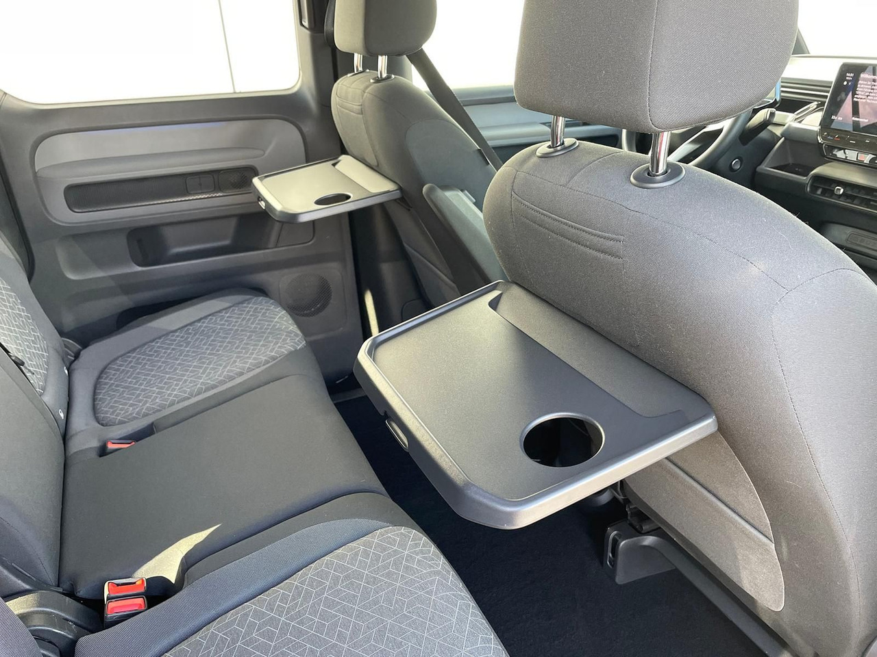 Пассажирский фургон, Электрический фургон Volkswagen ID.Buzz KW Fahrwerk LM Felgen KLIMA PDC ACC DAB: фото 33