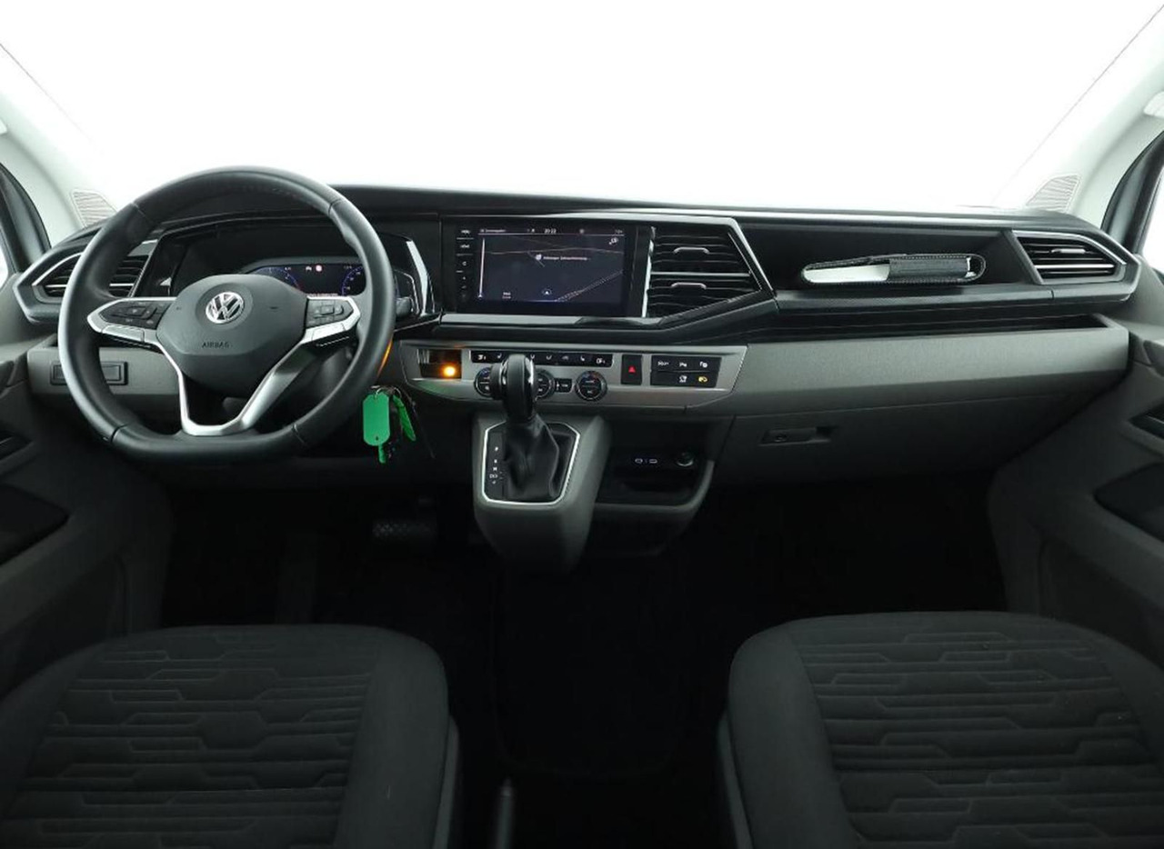 Volkswagen T6.1 Caravelle Comfortl LR 4M NAV el. Trittstufe - Пассажирский фургон: фото 5 Volkswagen T6.1 Caravelle Comfortl LR 4M NAV el. Trittstufe - Пассажирский фургон: фото 5