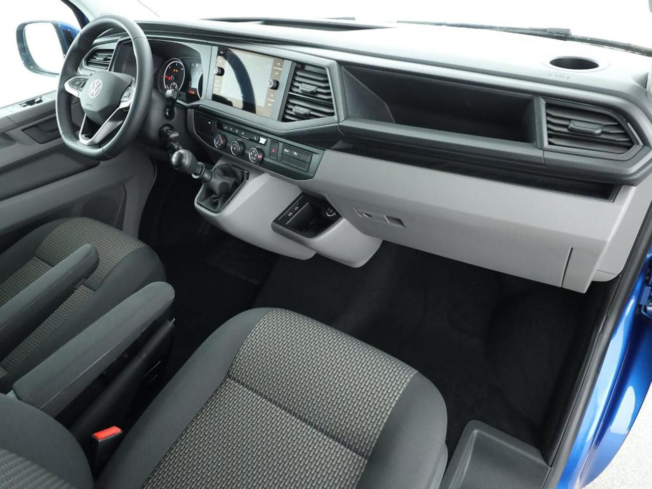 Volkswagen T6.1 Transporter Kombi KR LED STANDHZ ACC NAVI - Пассажирский фургон: фото 3 Volkswagen T6.1 Transporter Kombi KR LED STANDHZ ACC NAVI - Пассажирский фургон: фото 3