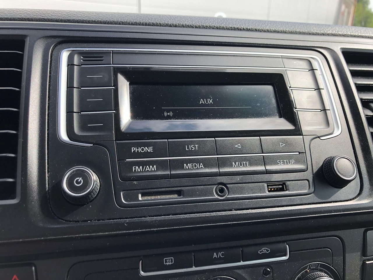 Микроавтобус, Пассажирский фургон Volkswagen T6 Transporter 2.0 TDI Kombi lang 9-SITZE TEMP: фото 32