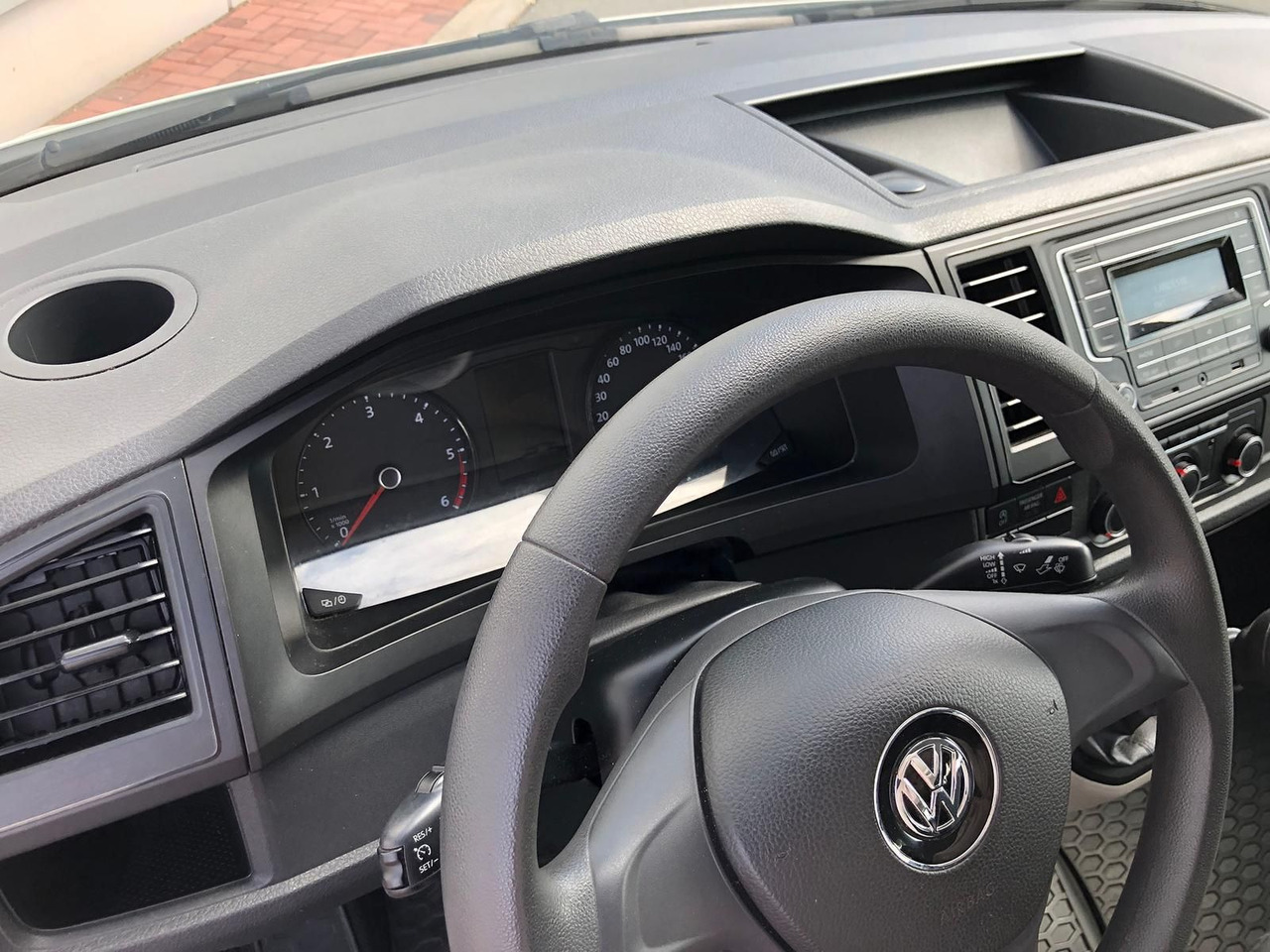 Микроавтобус, Пассажирский фургон Volkswagen T6 Transporter 2.0 TDI Kombi lang 9-SITZE TEMP: фото 27