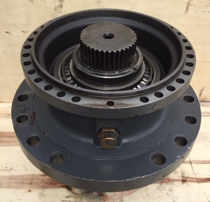 Liebherr Abtriebswellengehäuse ID-Nr.90021076 - ID-Nr.90208493 mit Abtriebswelle ID-Nr.90006049 – ID-Nr.90202639. SAT325/294 - SAT325/274. #0067# - Поворотный редуктор для Строительной техники: фото 3 Liebherr Abtriebswellengehäuse ID-Nr.90021076 - ID-Nr.90208493 mit Abtriebswelle ID-Nr.90006049 – ID-Nr.90202639. SAT325/294 - SAT325/274. #0067# - Поворотный редуктор для Строительной техники: фото 3