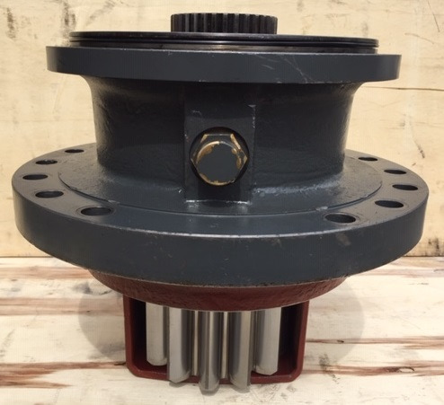 Liebherr Abtriebswellengehäuse and Abtriebswelle, ID-Nr.90208566 – ID-Nr.90202630. - Поворотный редуктор для Экскаваторов: фото 2 Liebherr Abtriebswellengehäuse and Abtriebswelle, ID-Nr.90208566 – ID-Nr.90202630. - Поворотный редуктор для Экскаваторов: фото 2