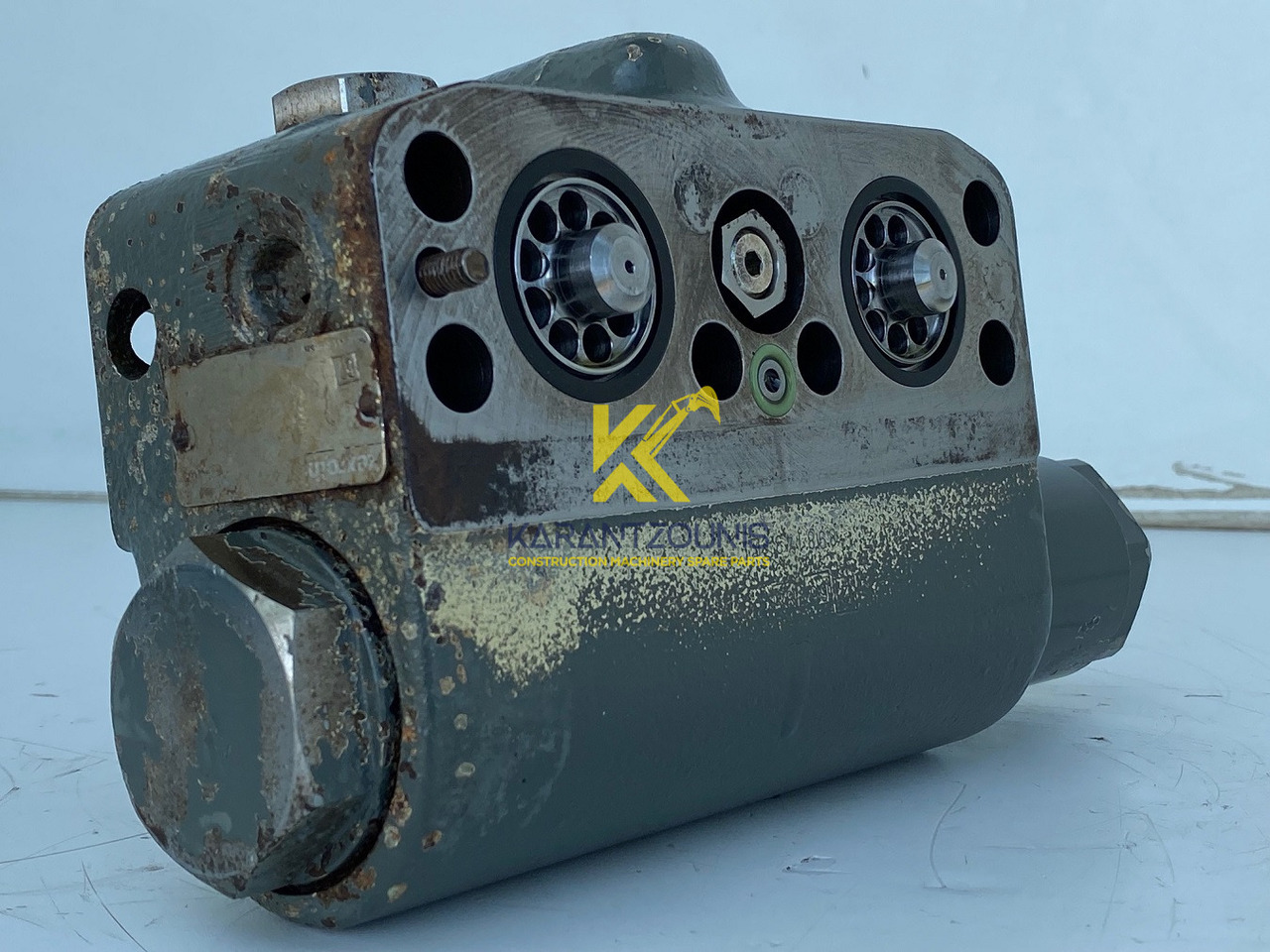 Liebherr Bremsventil ID-Nr.10471957. LOS914, LOS924, R902, R904, R912, R914, R922, R924, R924 COMP, R924 COMPA. #STM20.05## - Бортовой редуктор для Гусеничных экскаваторов: фото 1 Liebherr Bremsventil ID-Nr.10471957. LOS914, LOS924, R902, R904, R912, R914, R922, R924, R924 COMP, R924 COMPA. #STM20.05## - Бортовой редуктор для Гусеничных экскаваторов: фото 1