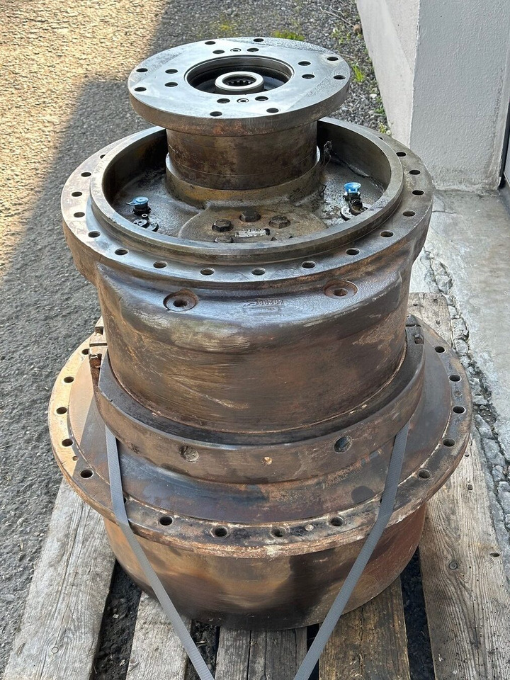 Бортовой редуктор для Бульдозеров Liebherr Fahrantrieb FAT450E510.  ID-Nr.970351501 - ID-Nr.90025195 - ID-Nr.90203584.   LR634-992, LU755D-999, O634-992, PR734-4L-1481,PR734-4XL-1659.  #10739.02#: фото 7