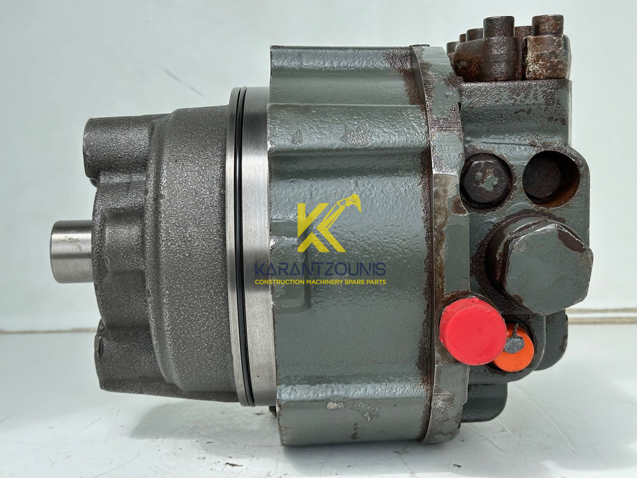 Liebherr Hydraulikeinbaumotor CMVE O 108. ID-Nr.10118562 - ID-Nr.10132610 - ID-Nr.10129048. LOS1916, LOS916, LOS926, R906, R916, R918, R920, R922, R924, R926COMP, R926, R936. #28314# - Гидравлический мотор для Строительной техники: фото 4 Liebherr Hydraulikeinbaumotor CMVE O 108. ID-Nr.10118562 - ID-Nr.10132610 - ID-Nr.10129048. LOS1916, LOS916, LOS926, R906, R916, R918, R920, R922, R924, R926COMP, R926, R936. #28314# - Гидравлический мотор для Строительной техники: фото 4