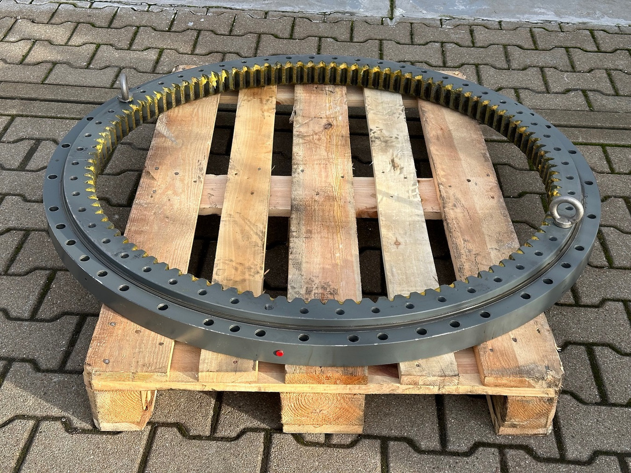 Liebherr Kugeldrehverbindung Typ:KUD34VJ005-000. ID-Nr.90020576. R914 COMP-1194. #159-10793# - Поворотное кольцо для Гусеничных экскаваторов: фото 1 Liebherr Kugeldrehverbindung Typ:KUD34VJ005-000. ID-Nr.90020576. R914 COMP-1194. #159-10793# - Поворотное кольцо для Гусеничных экскаваторов: фото 1