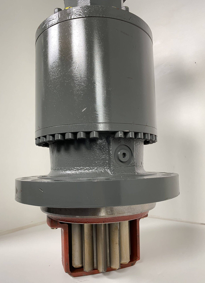 Liebherr Schwenkantrieb Typ:SAT275/285, ID-Nr.90019817 - ID-Nr.90017908 mit Linde Hydromotor Typ:HMF 75-02 2706, ID-Nr.11007092. A924-1180,A928-1181,LH30C,LH30M,LH35M,LH35MT. #0368# - Поворотный редуктор для Строительной техники: фото 4 Liebherr Schwenkantrieb Typ:SAT275/285, ID-Nr.90019817 - ID-Nr.90017908 mit Linde Hydromotor Typ:HMF 75-02 2706, ID-Nr.11007092. A924-1180,A928-1181,LH30C,LH30M,LH35M,LH35MT. #0368# - Поворотный редуктор для Строительной техники: фото 4