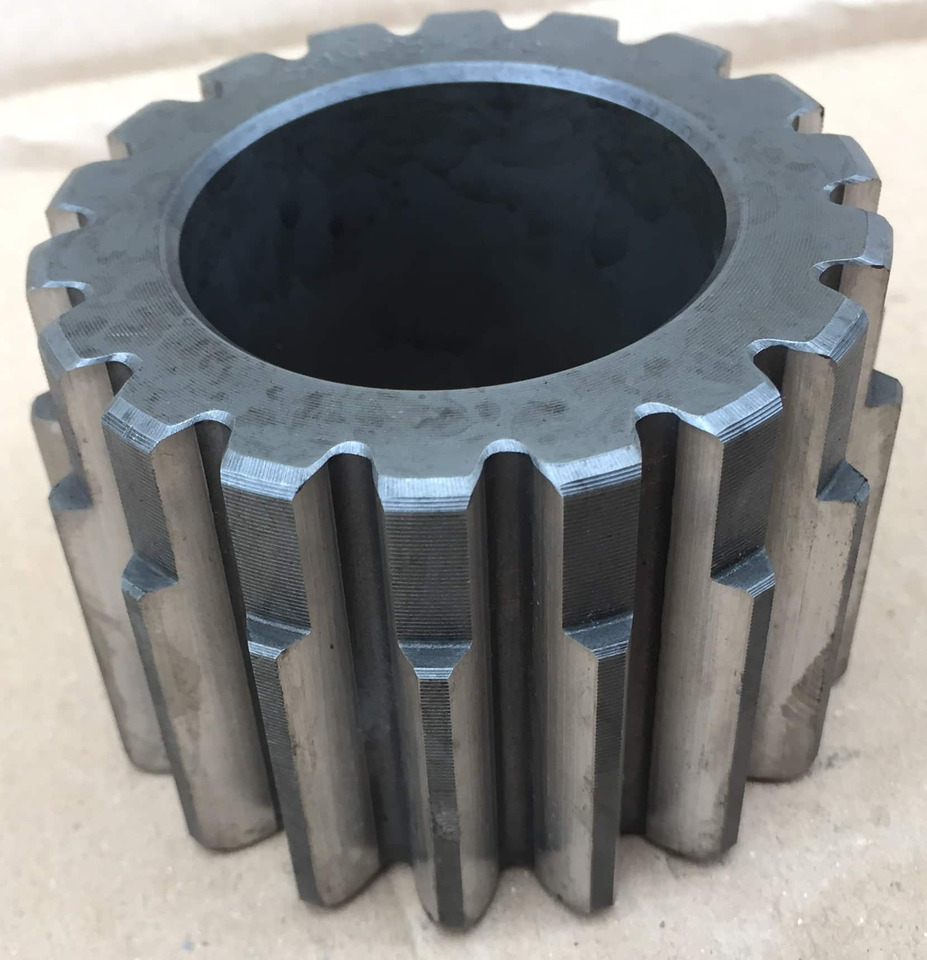 Liebherr Sonnenrad ID-Nr.9442842 - ID-Nr.944284203. FAT350. LH22,R313,R317,R900,ER912,LOS914,LOS924,LOS924 COMP,LOS924 SPUR,R321,R902,R904,R912,R914,R912,R924,R924 COMP. #944284203.13.08# - Бортовой редуктор для Экскаваторов: фото 1 Liebherr Sonnenrad ID-Nr.9442842 - ID-Nr.944284203. FAT350. LH22,R313,R317,R900,ER912,LOS914,LOS924,LOS924 COMP,LOS924 SPUR,R321,R902,R904,R912,R914,R912,R924,R924 COMP. #944284203.13.08# - Бортовой редуктор для Экскаваторов: фото 1