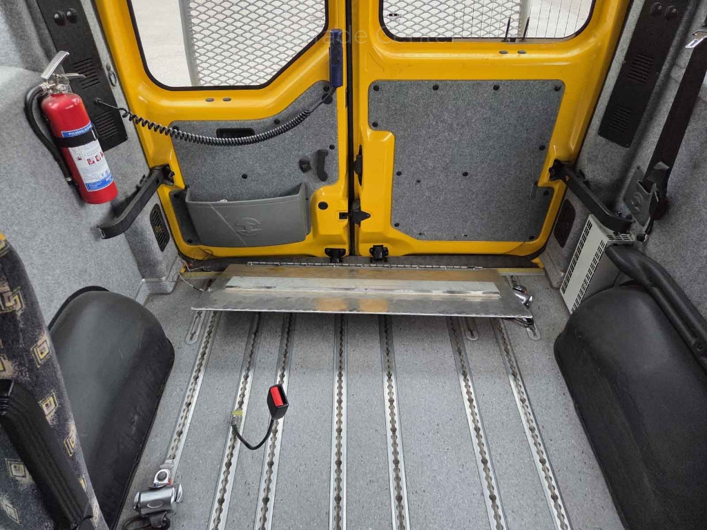 Микроавтобус, Пассажирский фургон OPEL Movano 2,3 // LIFT STRETCHER // 6 pcs: фото 9