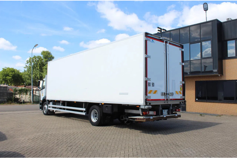 Mercedes-Benz Axor 1829 * MANAUL * EURO5 * 4X2 * CARRIER SUPRA 950 * - Рефрижератор: фото 5 Mercedes-Benz Axor 1829 * MANAUL * EURO5 * 4X2 * CARRIER SUPRA 950 * - Рефрижератор: фото 5