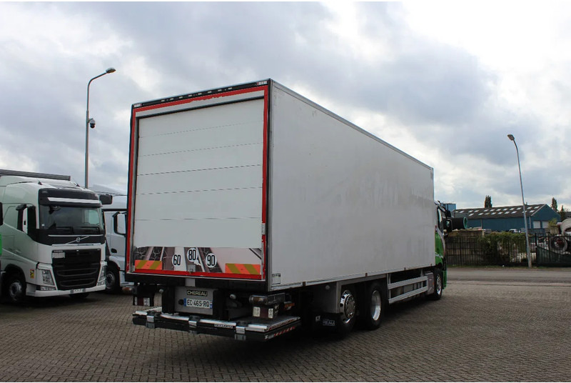 Renault T430 * RETARDER * EURO6 * CHEREAU * CARRIER SUPRA 1250MT * 6X2 * - Рефрижератор: фото 3 Renault T430 * RETARDER * EURO6 * CHEREAU * CARRIER SUPRA 1250MT * 6X2 * - Рефрижератор: фото 3