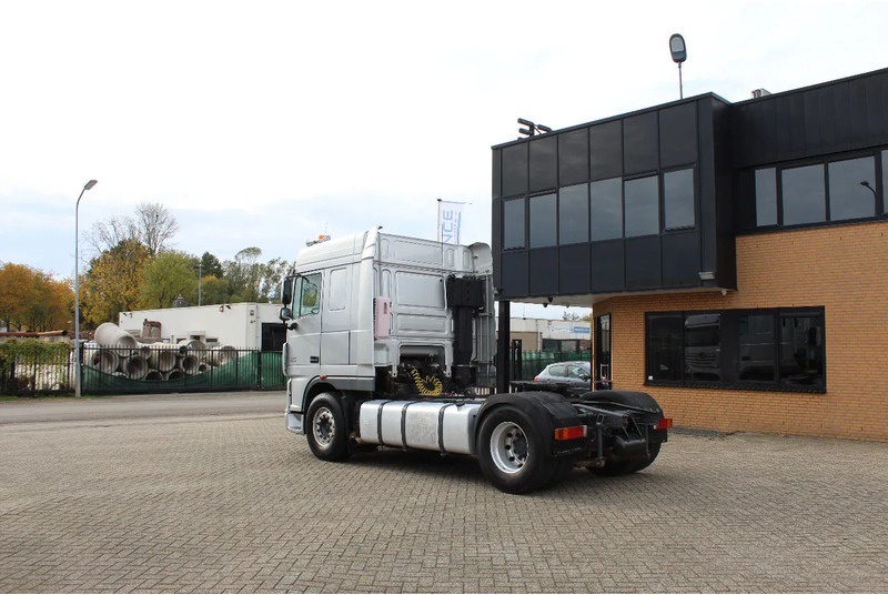 DAF XF 105.460 * HYDRAULIC * EURO4 * 4X2 * - Тягач: фото 3 DAF XF 105.460 * HYDRAULIC * EURO4 * 4X2 * - Тягач: фото 3