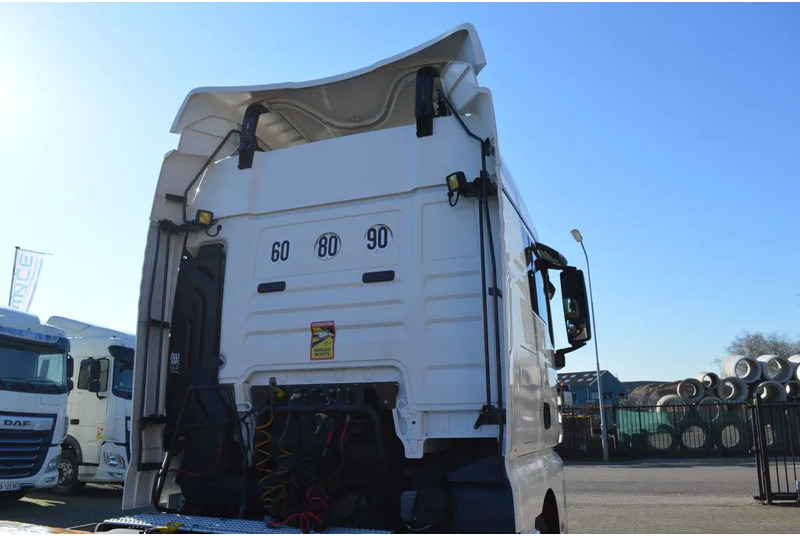 Тягач MAN TGX 18.480 * RETARDER * EURO6 * 4X2 * 2 TANK *: фото 9