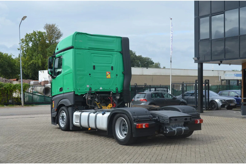 Mercedes-Benz Actros 1942 * 4x2 * 2 TANK * MEGA * - Тягач: фото 5 Mercedes-Benz Actros 1942 * 4x2 * 2 TANK * MEGA * - Тягач: фото 5