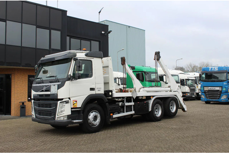 Volvo FM 500 * EURO6 * 6X2 * LIFT AXLE * - Портальный бункеровоз: фото 2 Volvo FM 500 * EURO6 * 6X2 * LIFT AXLE * - Портальный бункеровоз: фото 2
