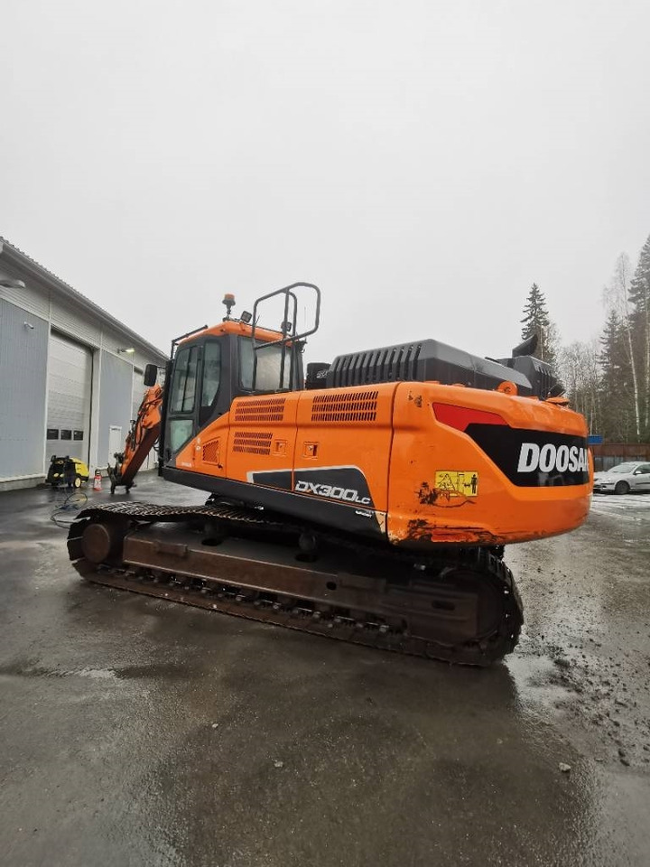 Doosan DX 300 LC-5 - Гусеничный экскаватор: фото 3 Doosan DX 300 LC-5 - Гусеничный экскаватор: фото 3