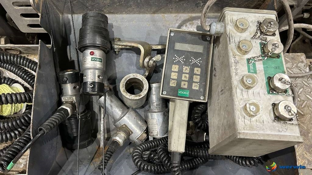 Vögele SUPER 800 / AB200TV (1,10 - 2,00 m) - Асфальтоукладчик: фото 5 Vögele SUPER 800 / AB200TV (1,10 - 2,00 m) - Асфальтоукладчик: фото 5