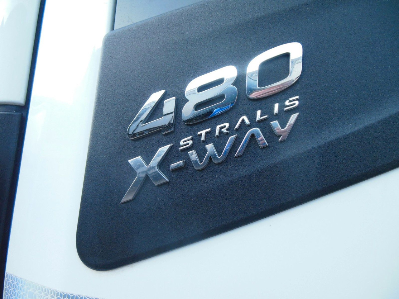 Iveco STRALIS X-WAY 480, 8X4, BORDMATIC, AHK, TOP!!! - Самосвал: фото 5 Iveco STRALIS X-WAY 480, 8X4, BORDMATIC, AHK, TOP!!! - Самосвал: фото 5