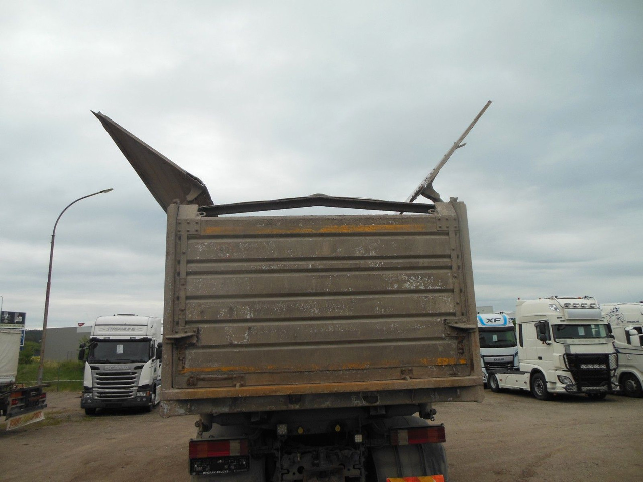 Самосвал Mercedes-Benz ACTROS 4144, 8X6, 3 PEDALE, MEILLER, BODRMATIC: фото 16 Самосвал Mercedes-Benz ACTROS 4144, 8X6, 3 PEDALE, MEILLER, BODRMATIC: фото 16