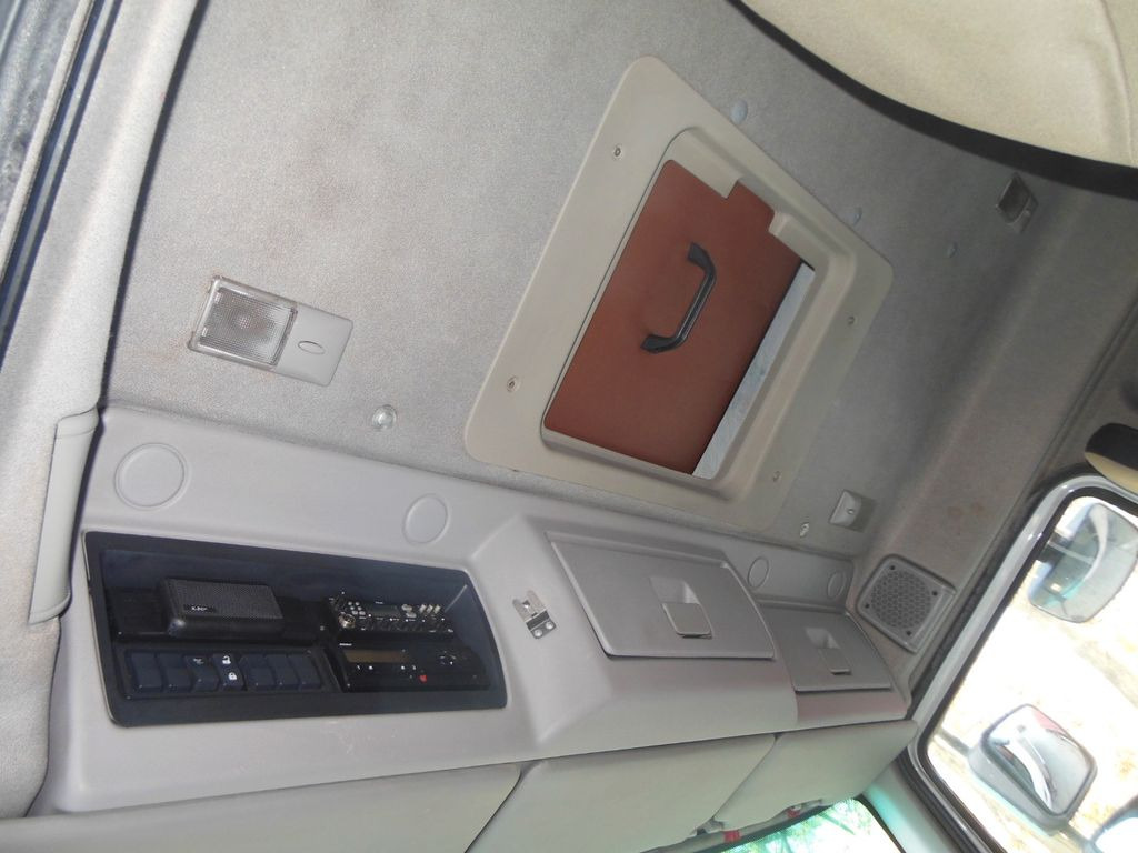 Грузовик бортовой/ Платформа Renault MIDLUM DXI 180.08 Renault MIDLUM DXI 180.08: фото 15