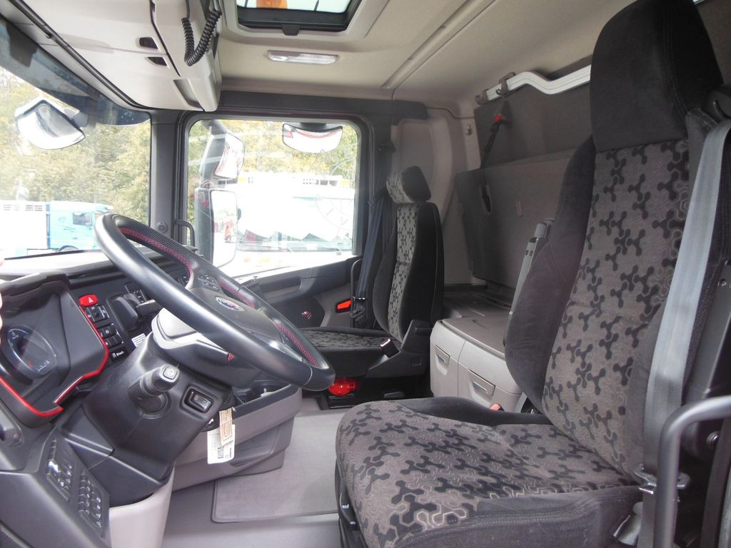 Scania R 580,8X4,KIPPER,BORDMATIC,PALFINGER PK 19.001 Scania R 580,8X4,KIPPER,BORDMATIC,PALFINGER PK 19.001 в лизинг Scania R 580,8X4,KIPPER,BORDMATIC,PALFINGER PK 19.001 Scania R 580,8X4,KIPPER,BORDMATIC,PALFINGER PK 19.001: фото 20 Scania R 580,8X4,KIPPER,BORDMATIC,PALFINGER PK 19.001 Scania R 580,8X4,KIPPER,BORDMATIC,PALFINGER PK 19.001 в лизинг Scania R 580,8X4,KIPPER,BORDMATIC,PALFINGER PK 19.001 Scania R 580,8X4,KIPPER,BORDMATIC,PALFINGER PK 19.001: фото 20