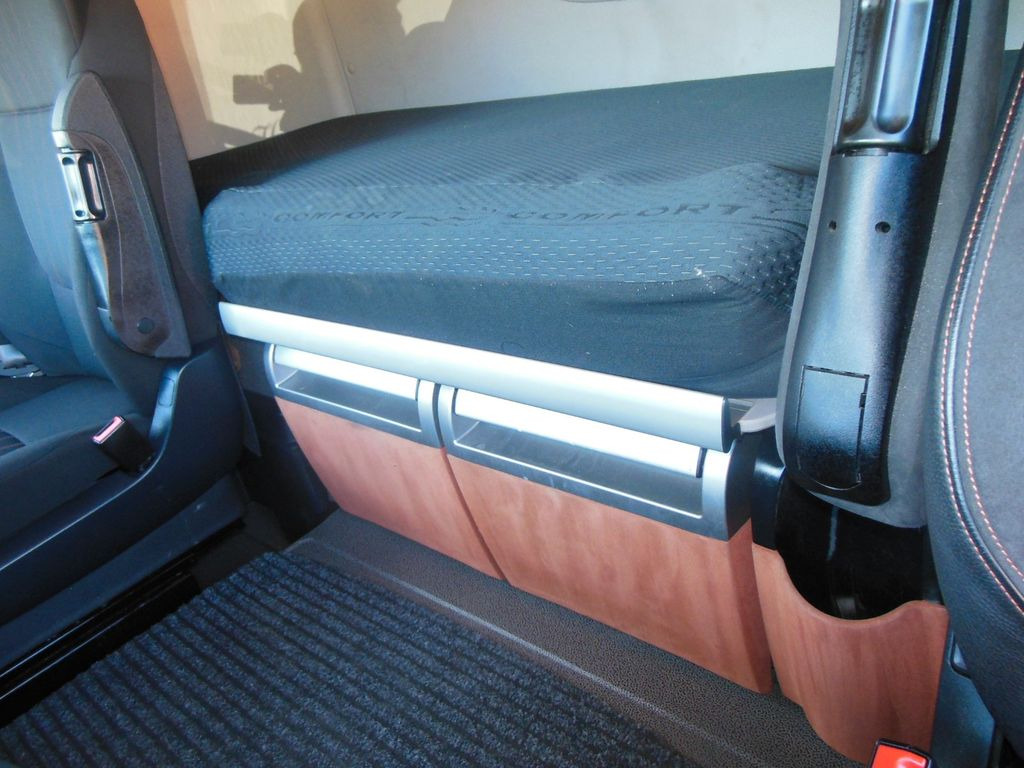 Тягач DAF XF106.480 SSC, LIMITED EDITION, STANDKLIMA, TOP!: фото 12