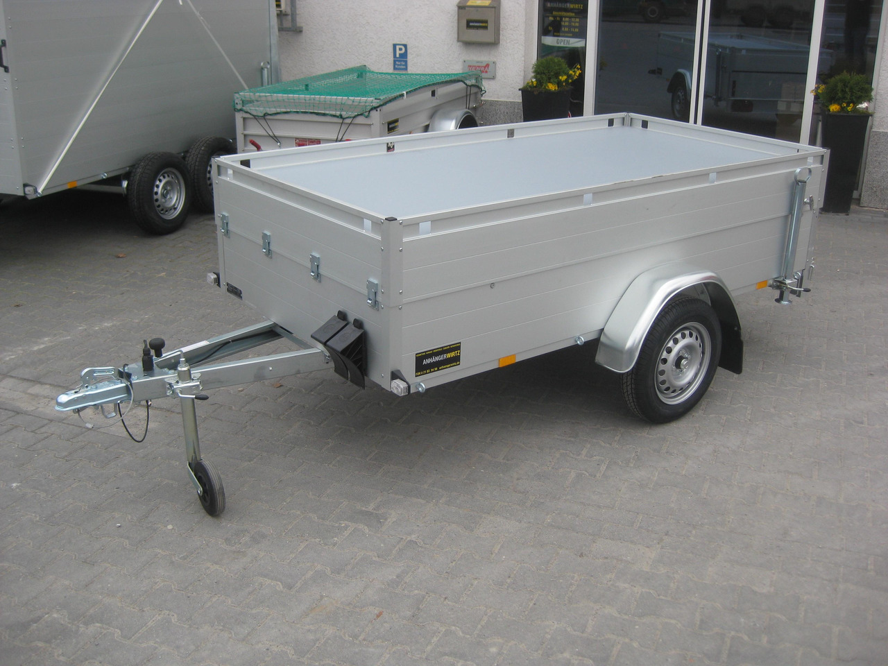 ALUBOXX Deckelanhänger GT 750 HT 251x126x48cm (S) 750kg - Прицеп для легкового автомобиля: фото 3 ALUBOXX Deckelanhänger GT 750 HT 251x126x48cm (S) 750kg - Прицеп для легкового автомобиля: фото 3