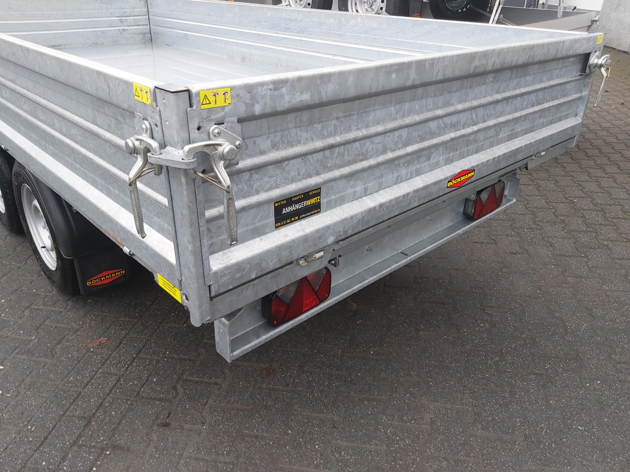 Самосвальный прицеп Böckmann Kipper DK ST 3718/35 Profi 374x180x40cm Stahlwände Elektro + NHP LFH 13" 3500kg: фото 8