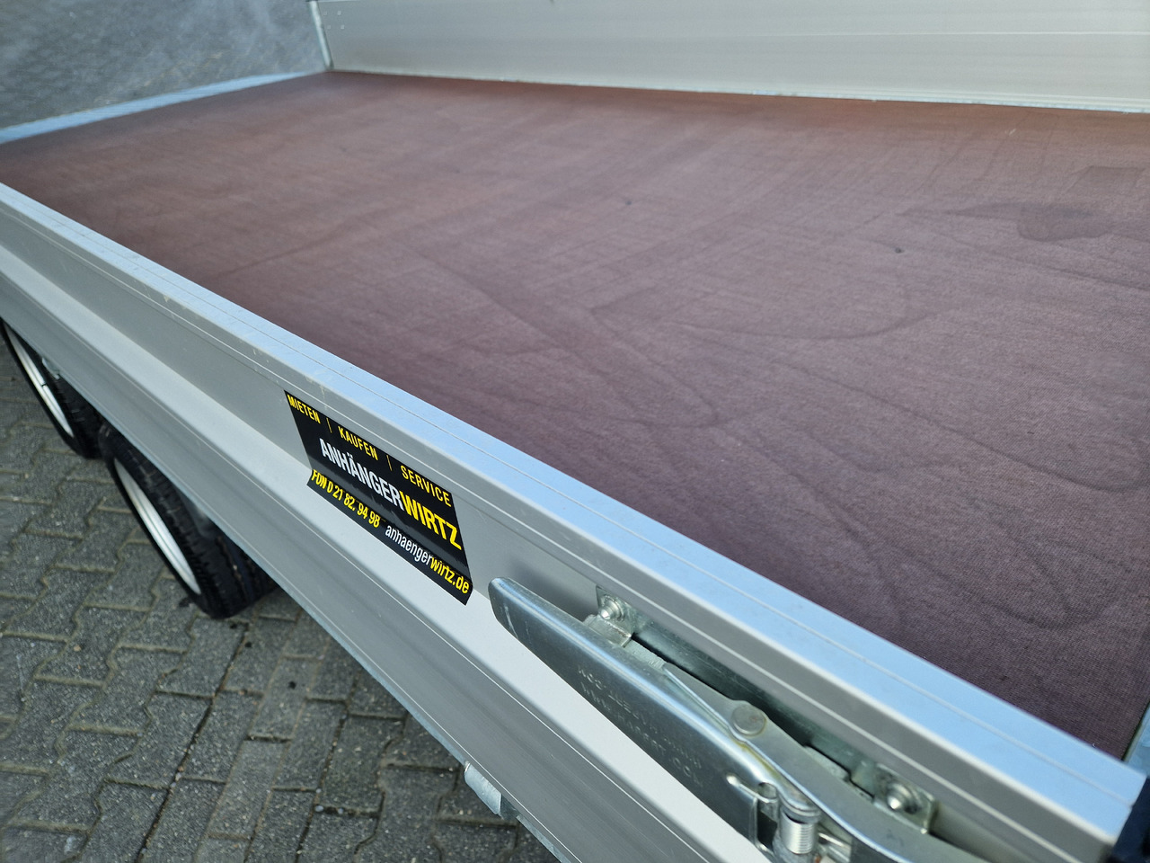 Прицеп для спецтехники Hapert Indigo HT-2 405x201x30cm ankippbar Heckklappe Seilwinde 3500kg: фото 13
