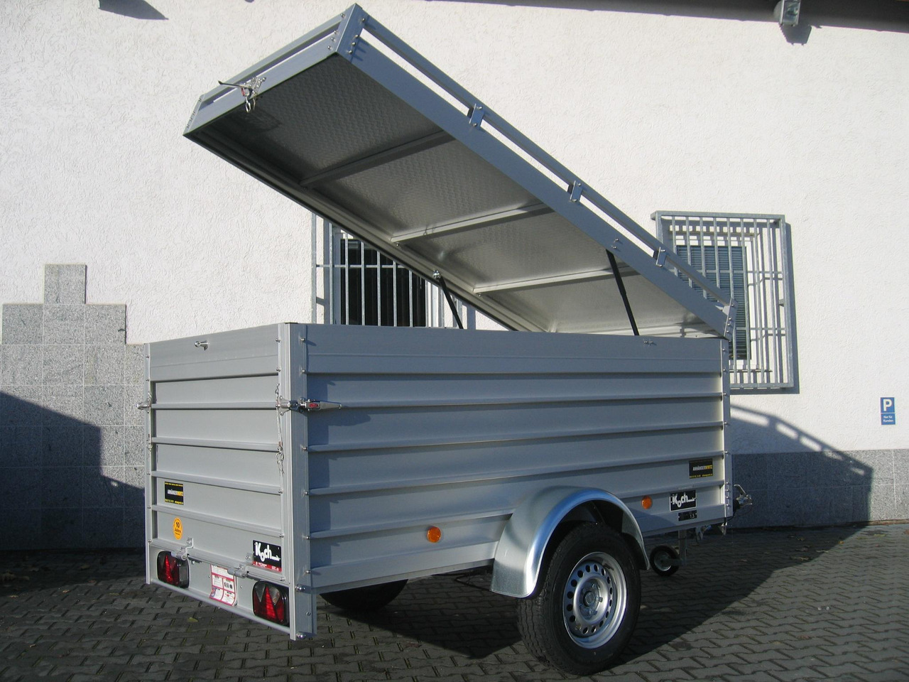 PKW Anhänger Koch Aluline 4.13 Deckel 250x125x95cm (S) 1300kg 100 km/H Aktion 2022 - Прицеп-фургон: фото 3 PKW Anhänger Koch Aluline 4.13 Deckel 250x125x95cm (S) 1300kg 100 km/H Aktion 2022 - Прицеп-фургон: фото 3