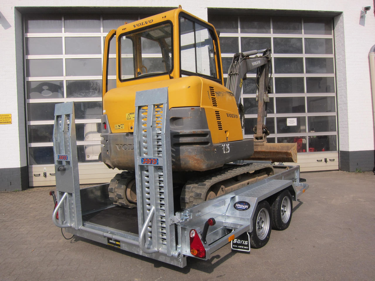 Saris Baggeranhänger Magnum Explorer 3000 V Rampen verschiebbar 3000kg Online Aktion - Прицеп для спецтехники: фото 3 Saris Baggeranhänger Magnum Explorer 3000 V Rampen verschiebbar 3000kg Online Aktion - Прицеп для спецтехники: фото 3