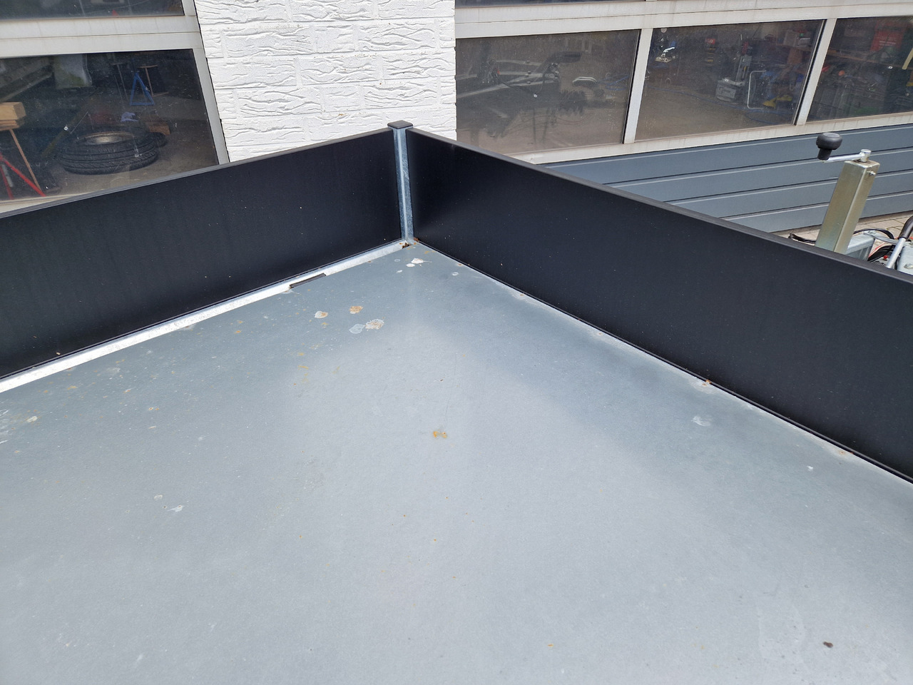 Самосвальный прицеп Saris Kipper K1 276 170 2700 2 E 276x170x30cm Elektro black Edition 13" 2700kg Januar Aktion: фото 13
