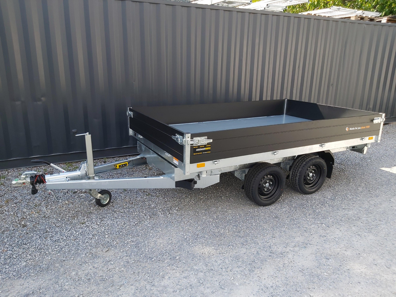 Самосвальный прицеп Saris Kipper K3 306 184 2700 2 E 306x184x30cm black Edition Elektro 13" 2700kg Januar Aktion: фото 8