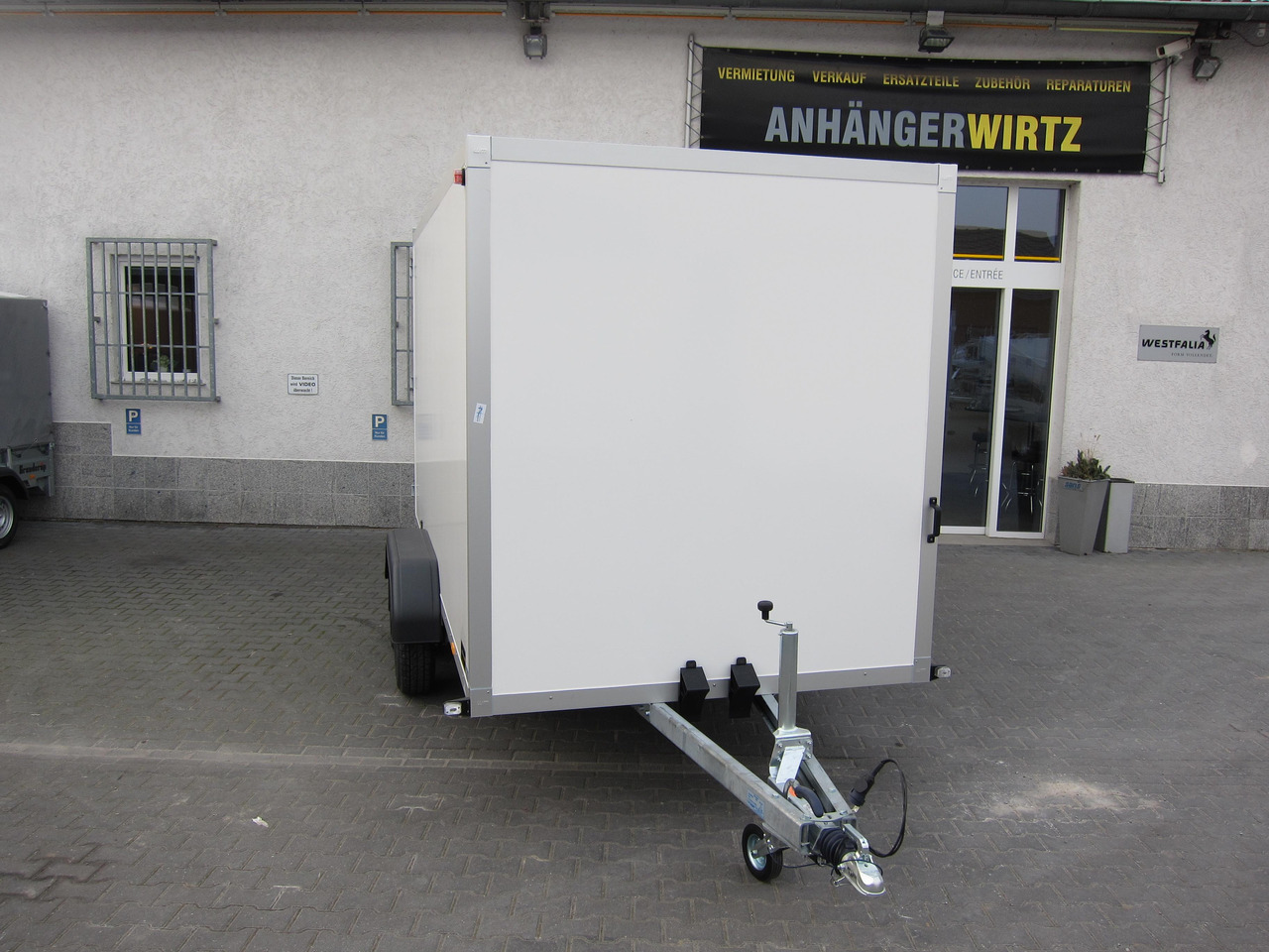 WM Meyer Koffer AZ 3540/185 S35 401x185x205cm (XL) 3500kg Aktion - Прицеп-фургон: фото 5 WM Meyer Koffer AZ 3540/185 S35 401x185x205cm (XL) 3500kg Aktion - Прицеп-фургон: фото 5
