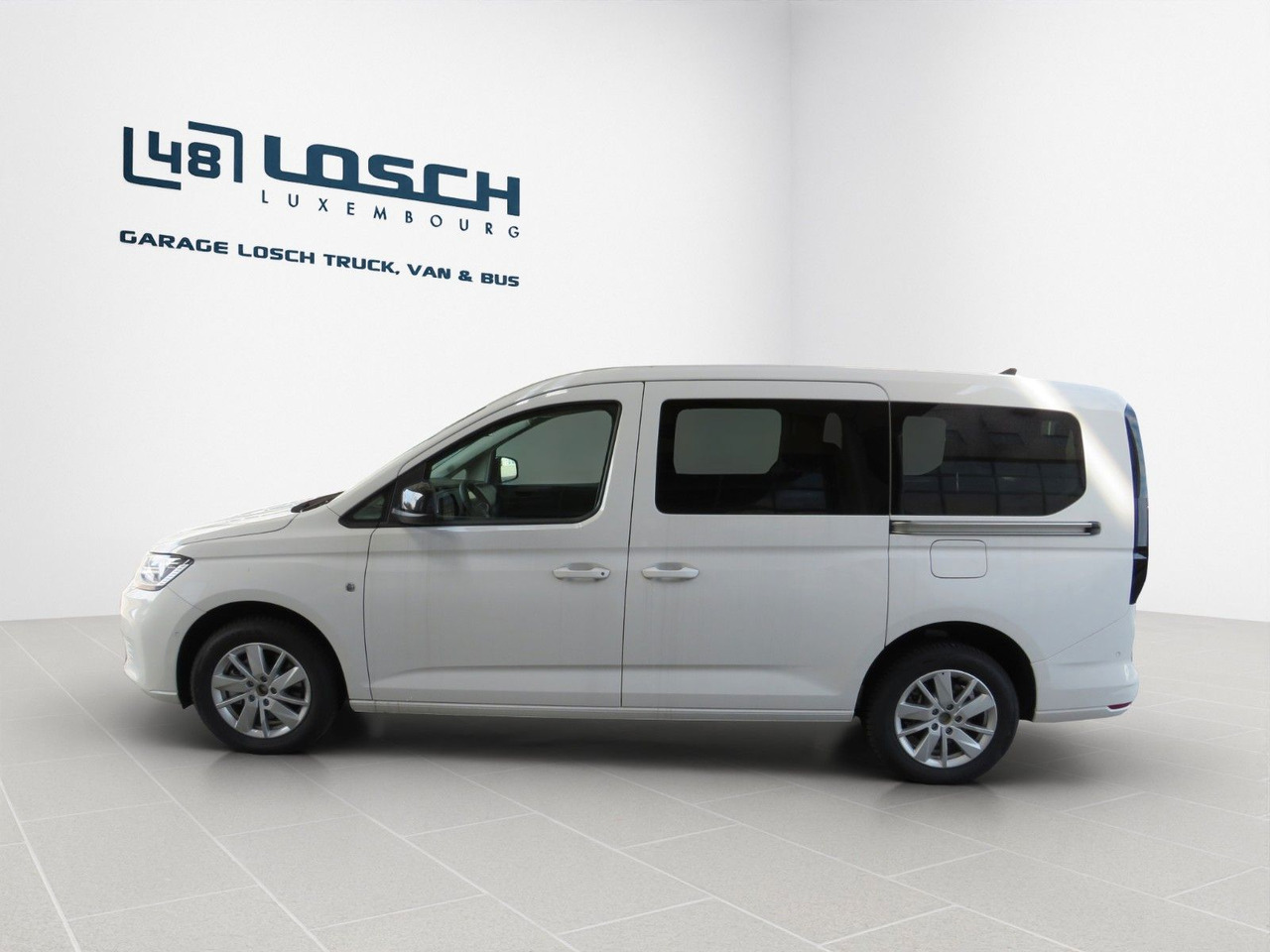 Volkswagen Caddy Maxi Kombi 2.0 TDI Rollstuhl Taxirampe - Легковой автомобиль: фото 3 Volkswagen Caddy Maxi Kombi 2.0 TDI Rollstuhl Taxirampe - Легковой автомобиль: фото 3