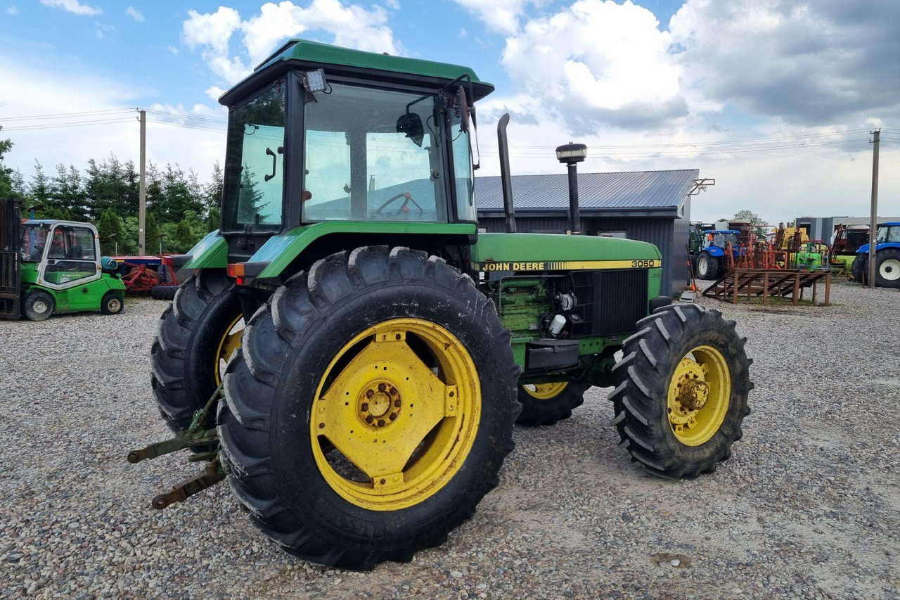 Трактор John Deere 3050: фото 6