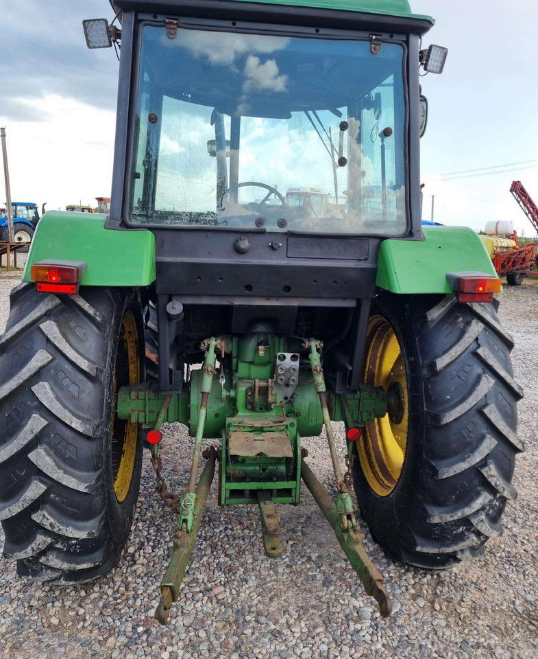 Трактор John Deere 3050: фото 8