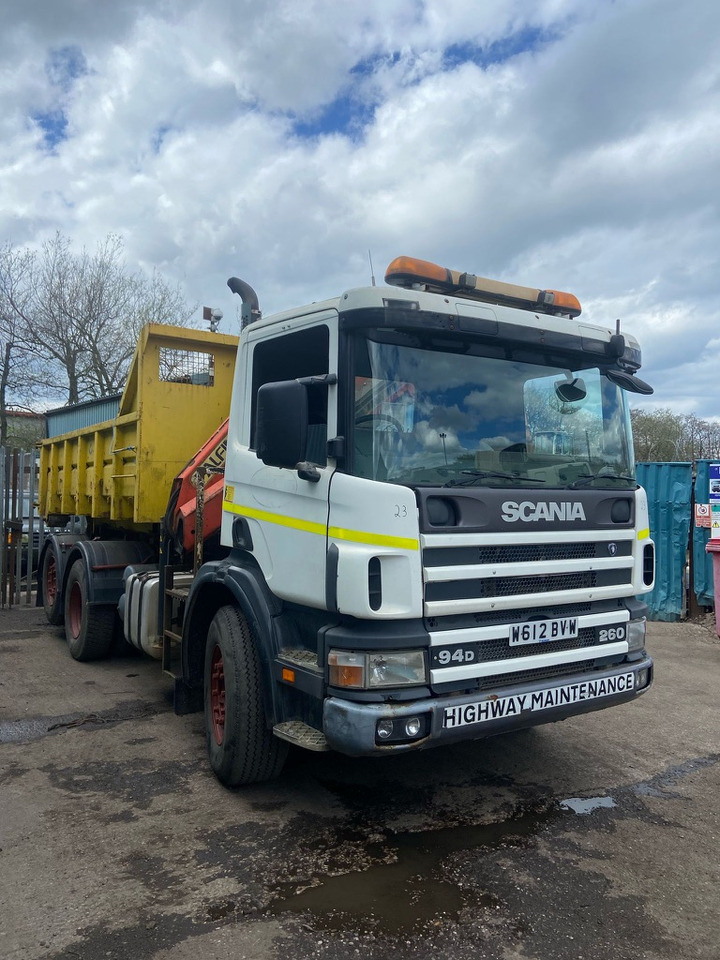 Scania 94D 260 6x2 Rigid - Крюковой мультилифт, Автоманипулятор: фото 1 Scania 94D 260 6x2 Rigid - Крюковой мультилифт, Автоманипулятор: фото 1