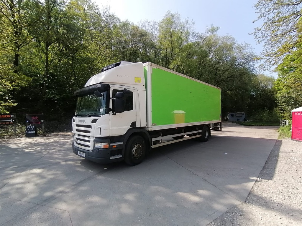 Scania P230 4x2 Box Van - Фургон с закрытым кузовом: фото 1 Scania P230 4x2 Box Van - Фургон с закрытым кузовом: фото 1