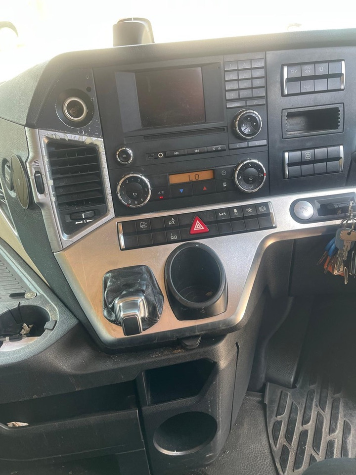 Тягач Mercedes Actros 2545 6x2 Tractor Unit: фото 8