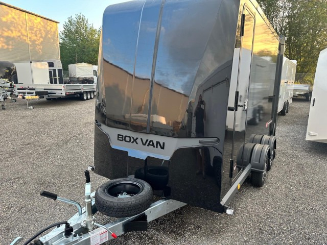 Brian James Box Van 600-3516-27-2-12-B, 3690 x 1580 mm, 2,7 to. - Прицеп-фургон: фото 3 Brian James Box Van 600-3516-27-2-12-B, 3690 x 1580 mm, 2,7 to. - Прицеп-фургон: фото 3