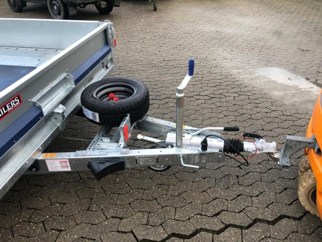 Brian James Cargo Connect Universalanhänger 476-6022-35-3-12, 6000 x 2290 x 300 mm, 3,5 to., 12 Zoll - Прицеп для легкового автомобиля: фото 3 Brian James Cargo Connect Universalanhänger 476-6022-35-3-12, 6000 x 2290 x 300 mm, 3,5 to., 12 Zoll - Прицеп для легкового автомобиля: фото 3