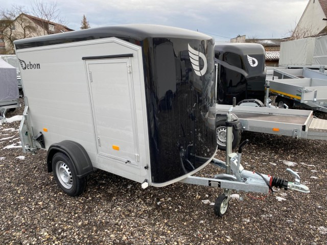 Cheval Liberte Debon C255 Alu + Türe 1300 kg, 100 km/h, 255x125x155cm - Прицеп-фургон: фото 1 Cheval Liberte Debon C255 Alu + Türe 1300 kg, 100 km/h, 255x125x155cm - Прицеп-фургон: фото 1