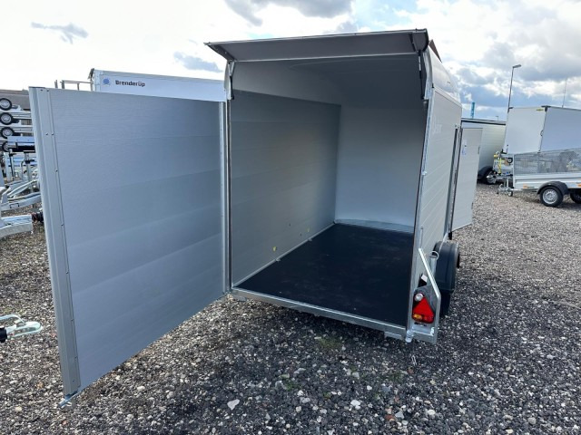 Новый Прицеп-фургон Cheval Liberte Debon Roadster 300, C300 Alu + Türe 1300 kg, 100 km/h, 300x155x190cm: фото 12 Новый Прицеп-фургон Cheval Liberte Debon Roadster 300, C300 Alu + Türe 1300 kg, 100 km/h, 300x155x190cm: фото 12