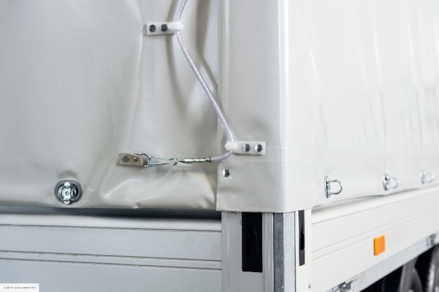 Humbaur HT 254118 Hochlader mit Plane 4100x1850x350mm - Прицеп для легкового автомобиля: фото 4 Humbaur HT 254118 Hochlader mit Plane 4100x1850x350mm - Прицеп для легкового автомобиля: фото 4