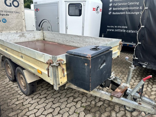 Humbaur HTK 2500.31, 3140 x 1700 x 340 mm mit AkkuFlex Pumpe - Самосвальный прицеп: фото 3 Humbaur HTK 2500.31, 3140 x 1700 x 340 mm mit AkkuFlex Pumpe - Самосвальный прицеп: фото 3