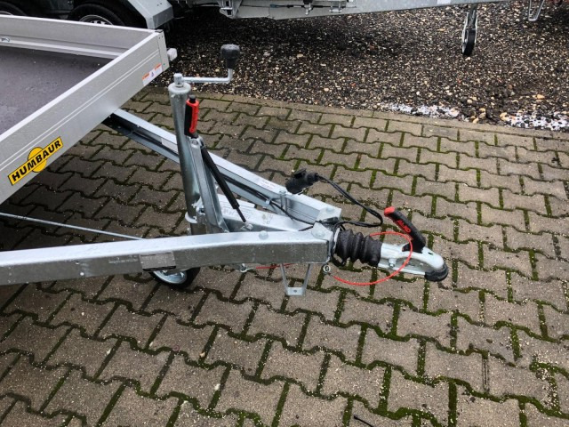 Humbaur Kleinfahrzeugtransporter KFT 153117, 1,5 t. 3115 x 1765 x 150 mm - Прицеп для мотоцикла: фото 2 Humbaur Kleinfahrzeugtransporter KFT 153117, 1,5 t. 3115 x 1765 x 150 mm - Прицеп для мотоцикла: фото 2